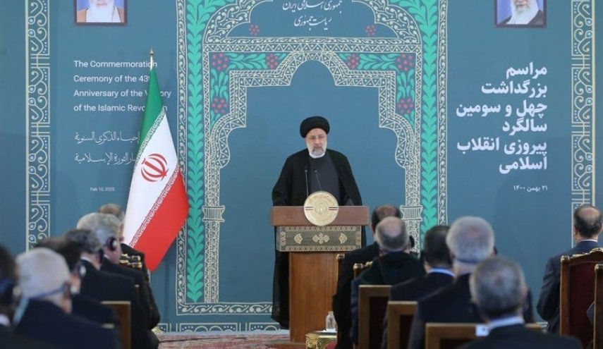 رئيسي : نهجنا في العلاقات مع العالم ليس تكتيكيا بل مسألة استراتيجية