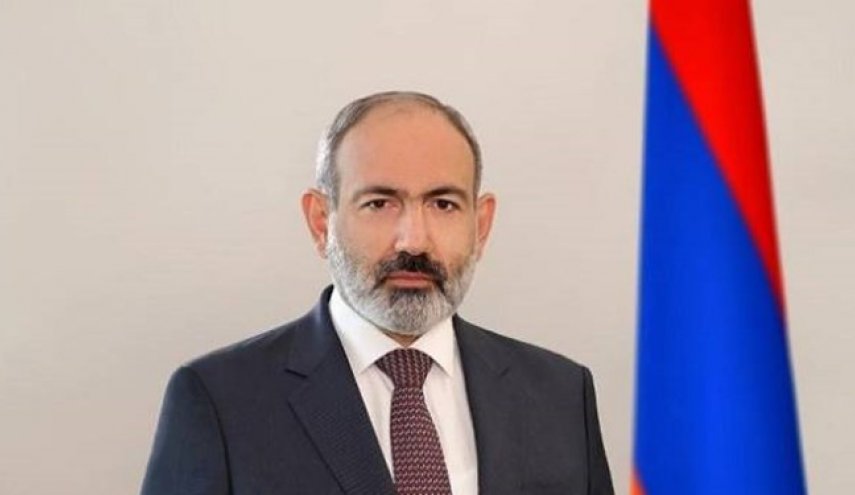 پاشینیان سالروز پیروزی انقلاب را به رهبر و رئیس‌جمهور ایران تبریک گفت
