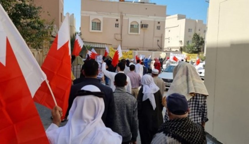 تظاهرات مردمی و گسترش بازداشت‌ها در بحرین در سالروز انقلاب
