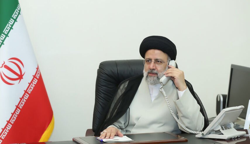 گفت وگوی تلفنی رییس جمهور صربستان با آیت‌الله رئیسی/ ابراز علاقمندی بلگراد برای توسعه همکاری با تهران