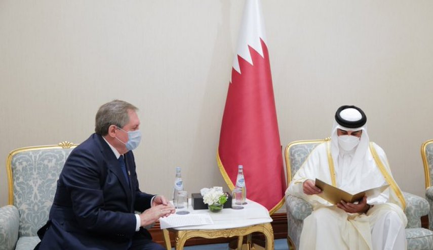 أمير قطر يتلقى رسالة خطية من بوتين