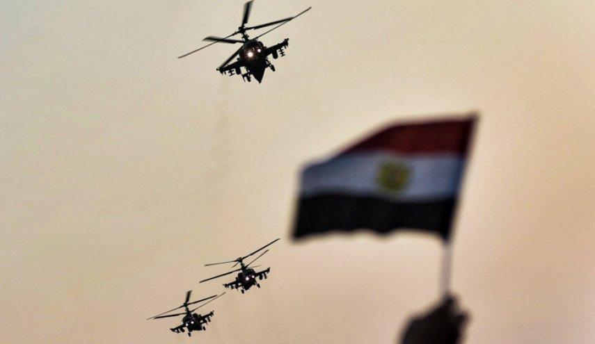 سفارة مصر في كييف تهيب بمواطنيها عدم الخروج للشوارع