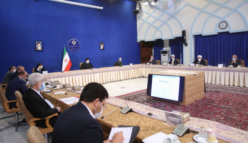 آیت‌الله رئیسی: اقناع افکار عمومی برای تزریق نوبت سوم واکسن ضروری است/ اعلام خبر ساخت واکسن مخصوص سویه اُمیکرون از سوی مجموعه دارویی برکت

