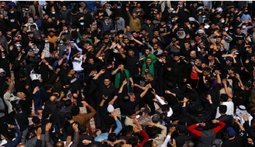 حضور انبوهی از زائران در شب شهادت امام موسی کاظم(ع) در کاظمین