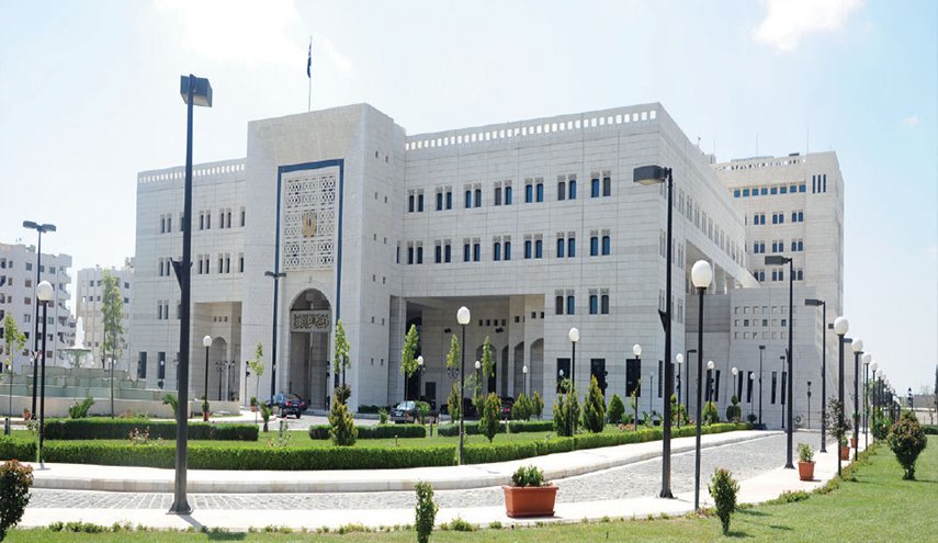 اجتماع طويل بين الحكومة ورجال الأعمال السوريين.. ما الذي تمخض عنه؟