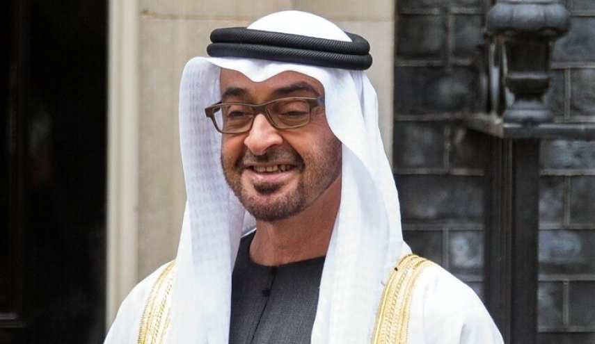 بن زايد يهاتف الرئيس الاوكراني زلنسكي