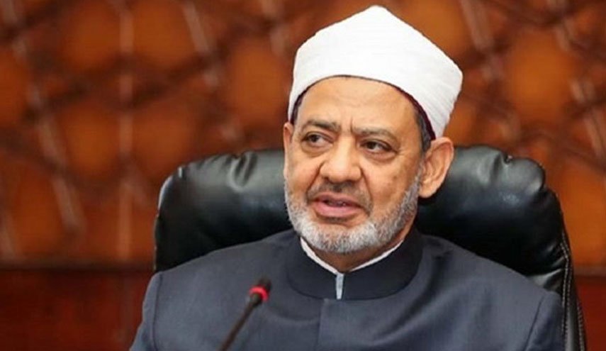شیخ الازهر خواهان افزایش کمک های انسانی به اوکراین شد
