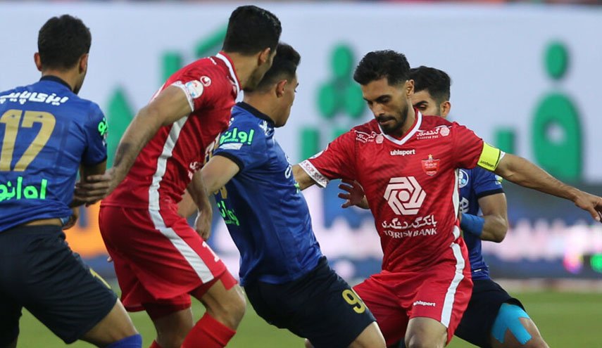  پرسپولیس 1 - استقلال 1/ تساوی شیرین برای آبی های پایتخت در آخرین شهرآورد قرن/ استقلال صدر جدول را با فاصله 6 امتیازی حفظ کرد و یک گام دیگر به قهرمانی نزدیک شد