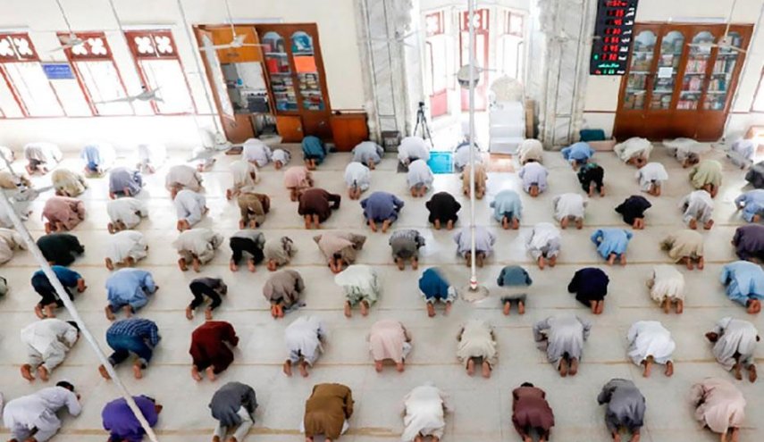 الأردن: الخلايلة يعلن ازالة اشارات التباعد من المساجد
