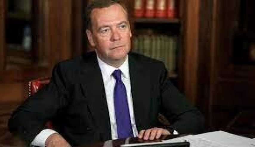 مدودف: روسیه بنابر شرایط، حق استفاده از سلاح هسته‌ای را دارد