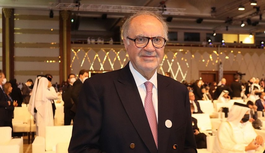 علاوي: الورقة البيضاء أعادت التوازن لاقتصاد العراق