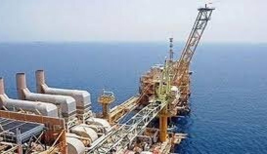 آغاز عملیات حفاری در میدان مشترک آرش

