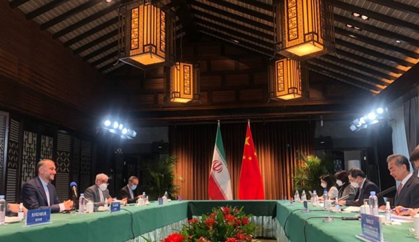 امیرعبداللهیان: با همتای چینی بر تداوم همکاری و مقابله با یکجانبه گرایی و تحریم تأکید کردیم