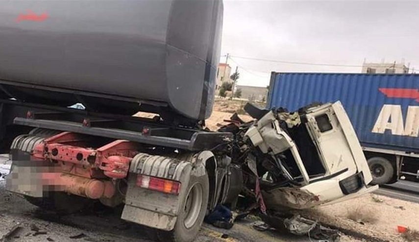 مصرع 7 أشخاص من عائلة واحدة بحادث سير في ذي قار