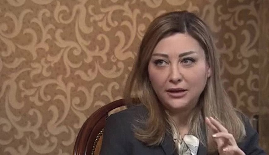 لونا الشبل: كثير من السوريين يرغبون القتال لجانب روسيا