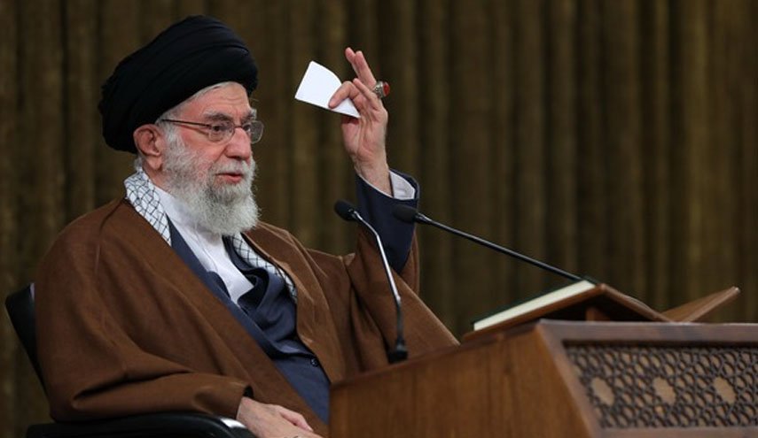 مشروح بیانات رهبر معظم انقلاب در محفل انس با قرآن کریم/ جوان‌های ما باید وارد عرصه‌ قرآن‌خوانی و حفظ شوند