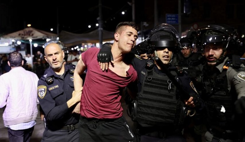 حمله صهیونیست‌ها به فلسطینیان ساكن منطقه «باب العامود» 