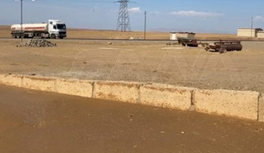 نیروهای آمریکایی نفت سرقتی سوریه را به عراق منتقل کردند 