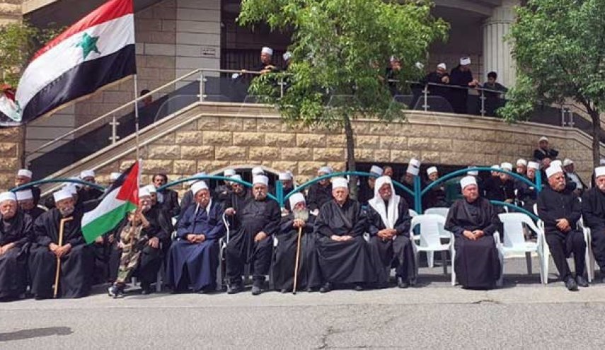 أهالي الجولان: الجلاء لن يكتمل إلا بتحرير كامل تراب سوريا
