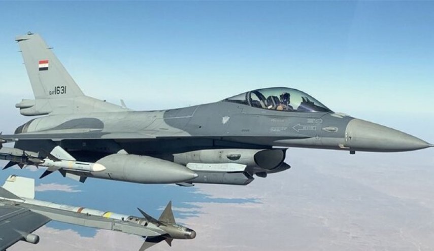 الطيران العراقي ينفذ 3 ضربات جوية على مفازر 