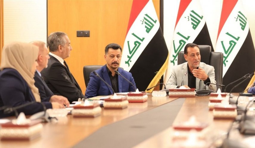 الزاملي يصدر توجيهات لحل مشكلة المياه بالعراق
