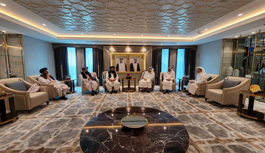 أفغانستان..مولوي أمير خان متقي يلتقي وزير الخارجية القطري لمناقشة تسيير مطار كابول