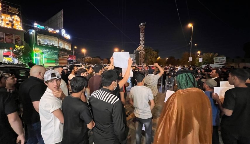 تظاهرات مقابل کنسولگری ترکیه در بغداد
