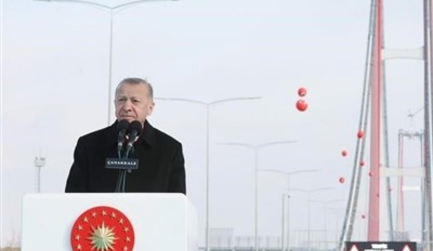 اردوغان: پروژه بازگرداندن یک میلیون مهاجر سوری را دنبال می‌کنیم