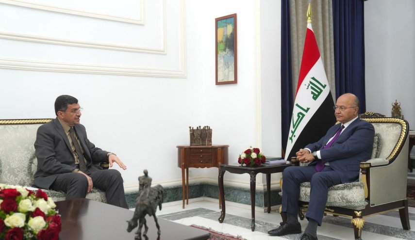 صالح يبحث مع وزير الموارد المائية أزمة المياه في العراق