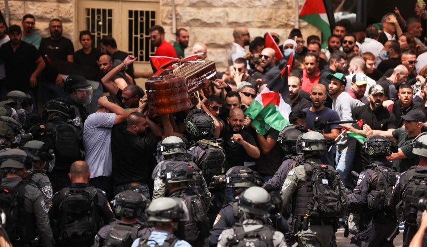 وزیر صهیونیست: نگرانی پلیس از پرچم فلسطین را درک نمی‌کنم!