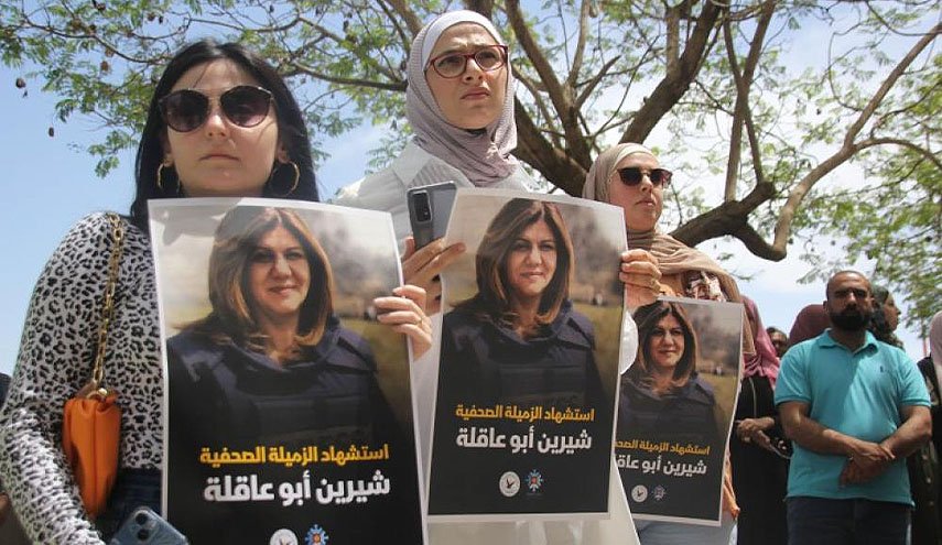 آخر رواية إسرائيلية لاغتيال الشهيدة شيرين أبو عاقلة.. 