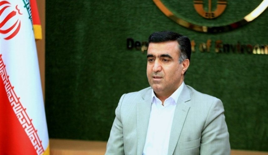 مراقبت از توله‌‌یوز ایران به یک اندونزیایی سپرده شد