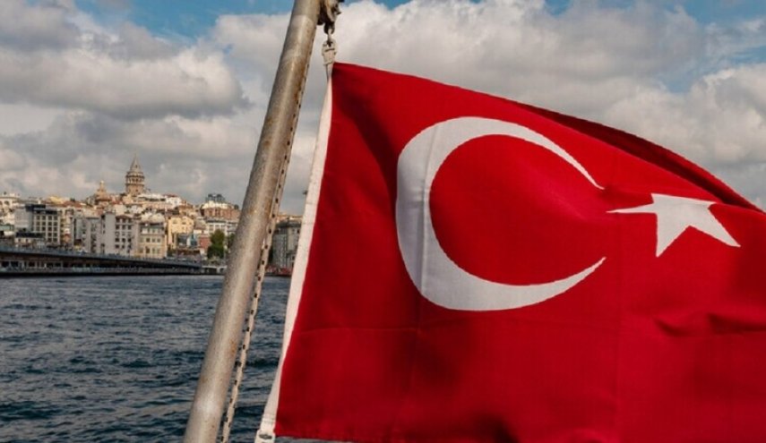 أوكرانيا تحتجز 21 سفينة تركية وتستخدمها كدروع!