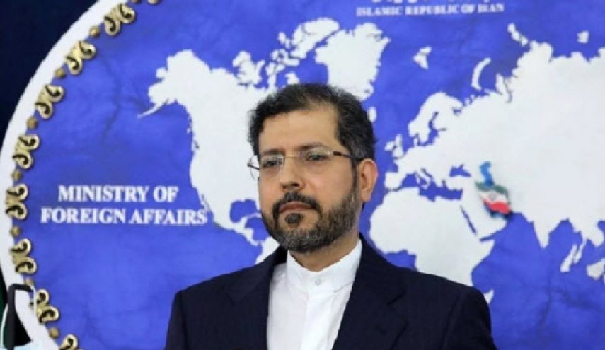 گفتگو خطیب‌زاده با مهاجران افغانستانی ‌در مرز دوغارون