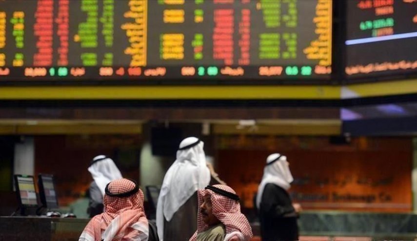 انخفاض 4 بورصات خليجية.. والسعودية تقود الخسائر

