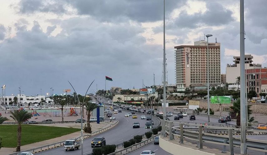 حقوق الإنسان بليبيا تتابع بقلق استهداف الأحزاب والصحفيين 