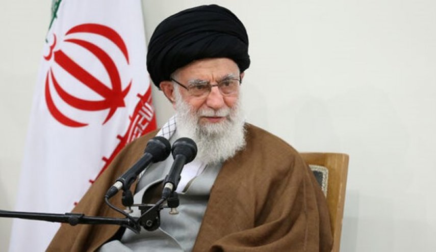 رهبر معظم انقلاب: مخاطب اول در هر یک از عرصه‌های جهاد و دعوت به خیر، روحانیت است
