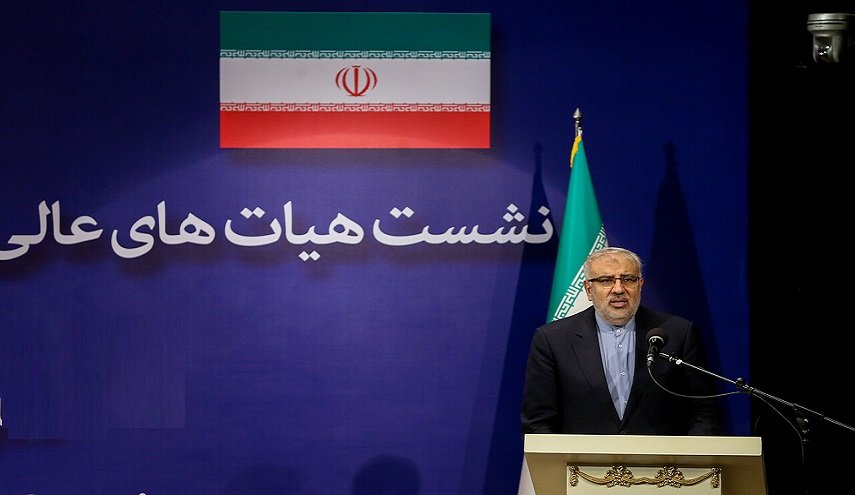رفع مستوى العلاقات التجارية الإيرانية مع روسيا إلى 40 مليار دولار سنوياً