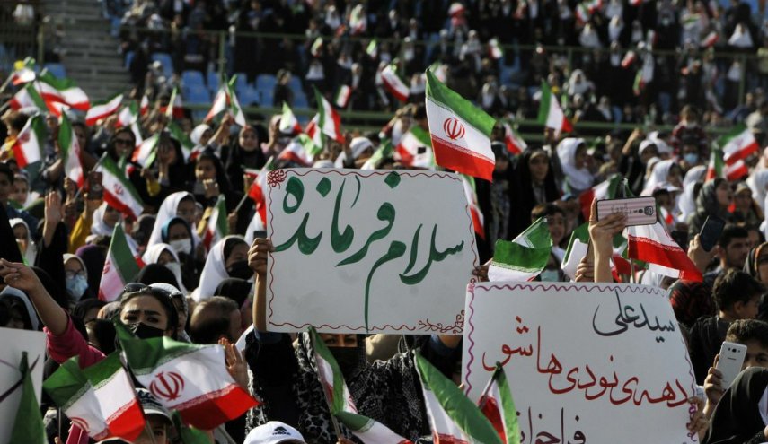 اجتماع «سلام فرمانده» در ورزشگاه آزادی