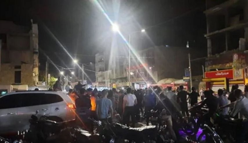احتجاجات حاشدة شمال حلب بسبب ممارسات تعسفية لتركيا والمرتزقة الموالين لها