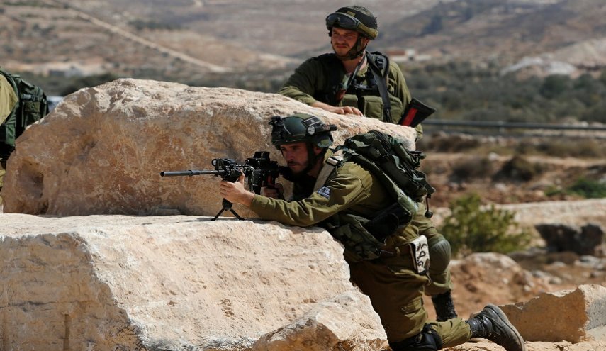 جنود صهاينة حاولوا إرهاب مزارعين في سهل مرجعيون في جنوب لبنان