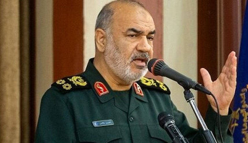 سردار سلامی: آماد، پلی میان علوم و فناوری و نیازهای عملیاتی در میدان است