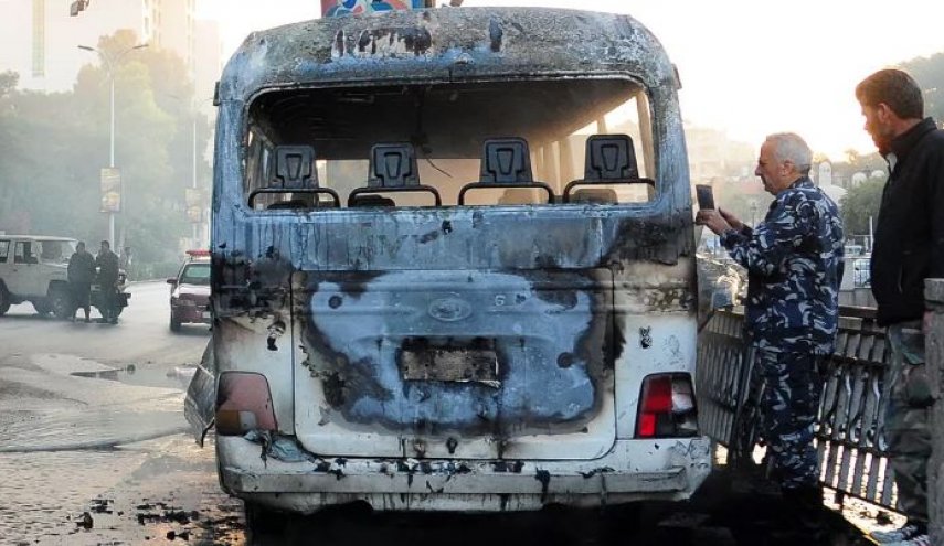 الخليفة يكشف تفاصيل استهداف حافلة ركاب بريف الرقة