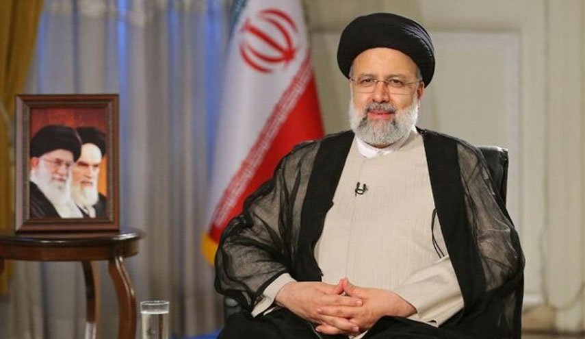 رئیس جمهور: بنزین، دارو و نان گران نمی‌شود/  توزیع عادلانه یارانه‌ها برای کاهش فاصله طبقاتی/ دستور رئیس جمهور برای تعیین تکلیف جاماندگان یارانه/ ایجاد قرارگاه خنثی سازی تحریم ها در دولت