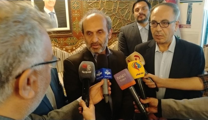 بالصور.. رئيس الهيئة العامة للاذاعة والتلفزيون الإيراني یصل الى دمشق