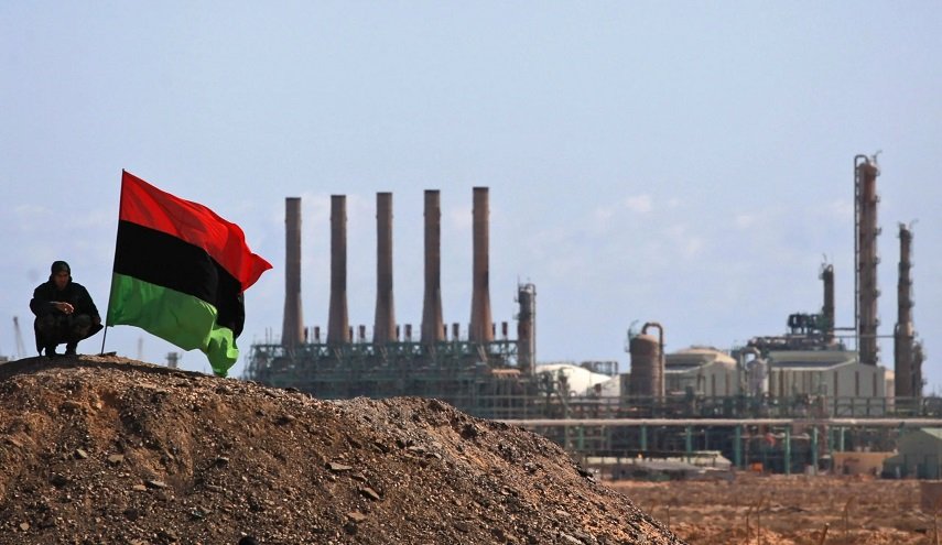 تراجع صادرات ليبيا من النفط إلى 500 ألف برميل يومياً
