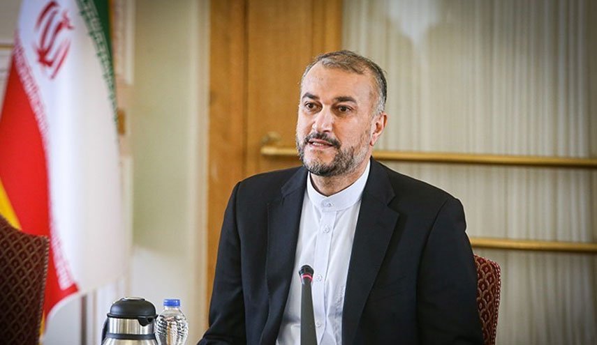 پیگیری آخرین وضعیت حجاج ایرانی در گفتگوی امیرعبداللهیان با رئیس سازمان حج و زیارت