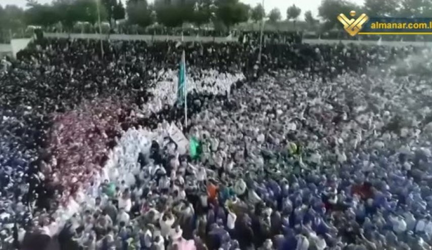 استقبال گسترده لبنانی ها از مراسم «سلام یا مهدی» در جنوب لبنان