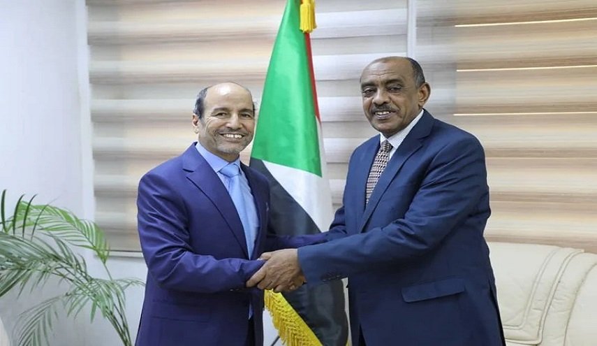 حقيقة استدعاء وزير الخارجية لسفير المغرب بالسودان