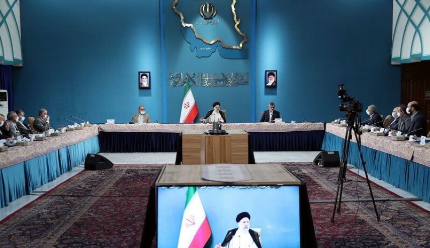 الرئيس الايراني يؤكد على ضرورة مكافحة ظاهرة التهريب